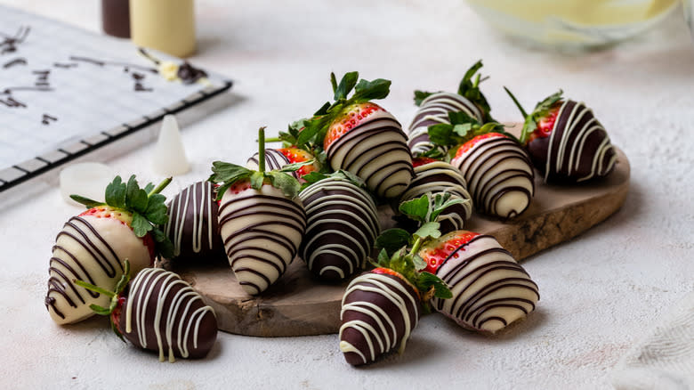 black and white chocolate-covered strawberries