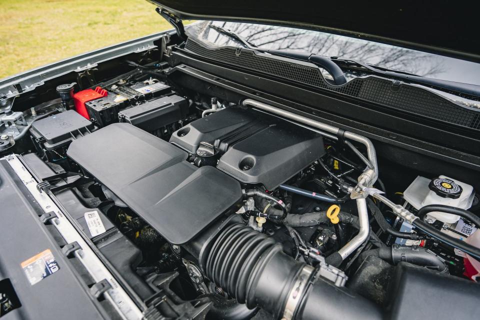 2024 chevrolet colorado zr2 bison