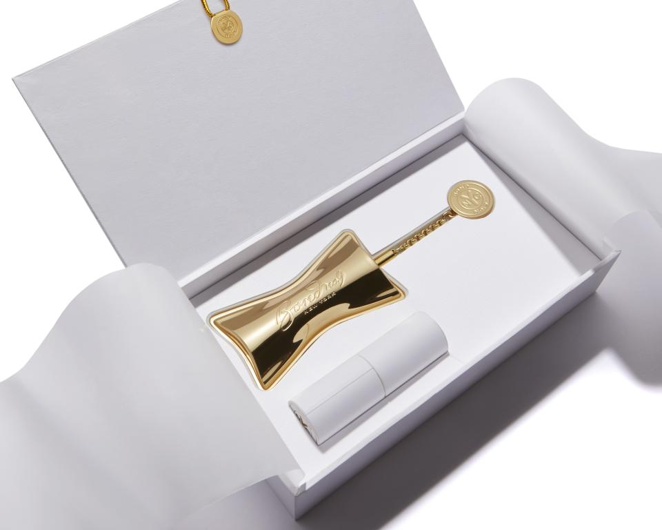 The gold keepsake tube with additional refill