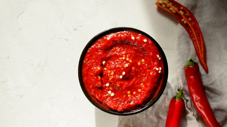 red harissa paste chile 