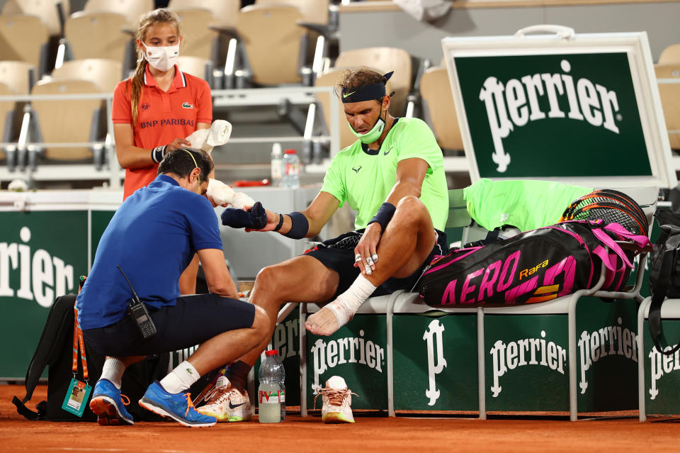 Rafael Nadal tem reclamado de limitações físicas por conta de dores crônicas no pé esquerdo. Foto: Julian Finney/Getty Images