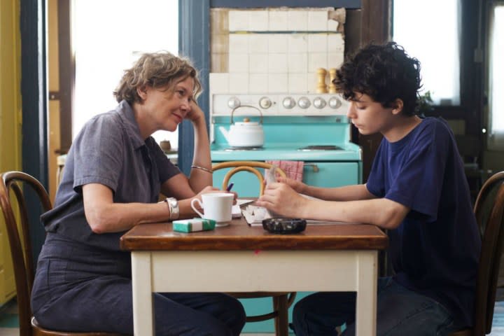 A mom looks at her son in 20th Century Women.