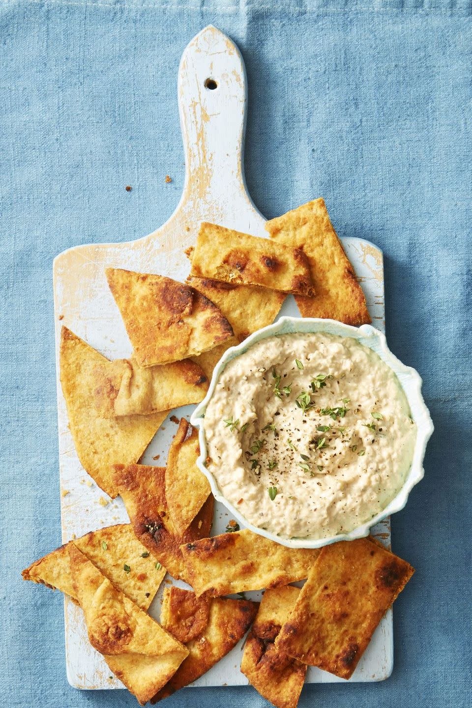 Naan Chips and Grilled Onion Dip