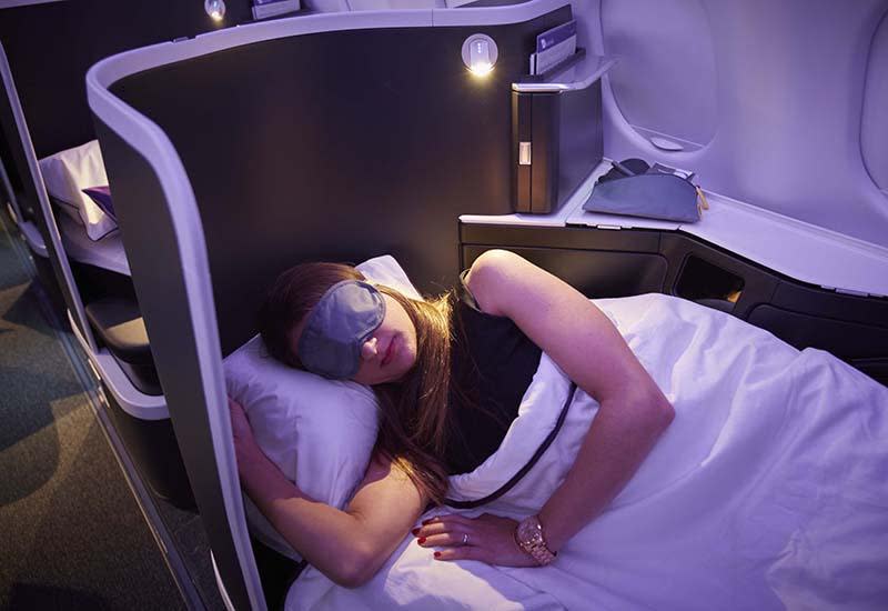 <p>Come bedtime, your flight attendant will come and make up your bed with sheets and big fluffy doona, while you change into the pyjamas provided.</p><br>