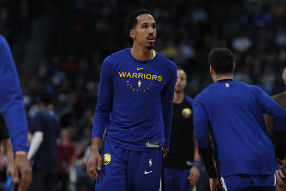 Golden State Warriors guard Shaun Livingston (34) in the first half of an NBA basketball game Tuesday, Jan. 15, 2019, in Denver. (AP Photo/David Zalubowski)