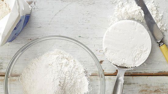 Bleached vs. Unbleached Flour: What's the Difference?