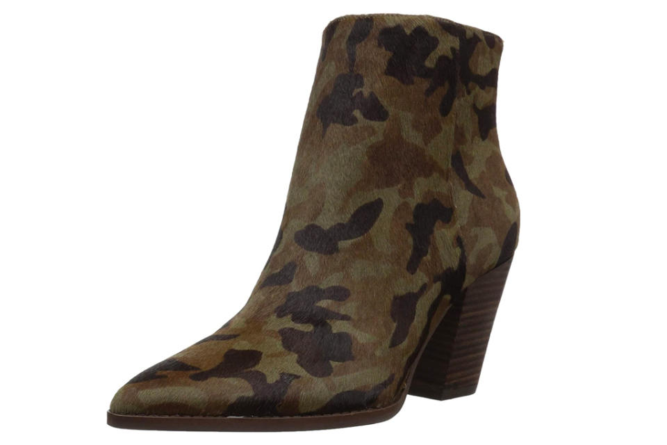 camo boots, camouflage boots, pointed-toe, lucky brand