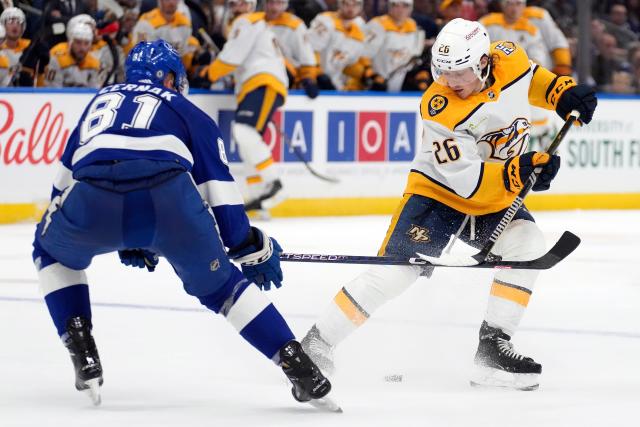 Nikita Kucherov leaves Lightning's loss to Washington