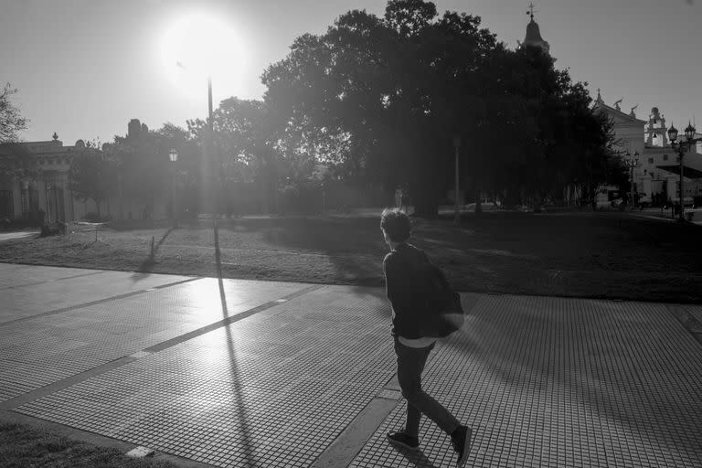 Martín empezó a consumir a los 14 años y todavía, a los 21, lucha por salir del laberinto de las drogas