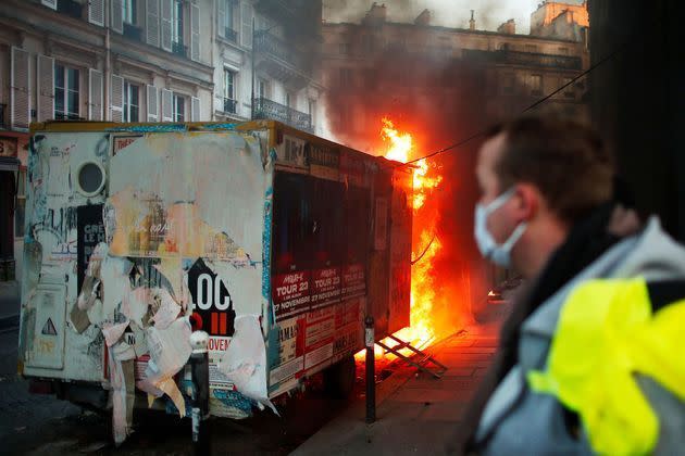 2020 11 28T170348Z 407979060 RC2HCK9Y8QV2 RTRMADP 3 FRANCE SECURITY PROTESTS