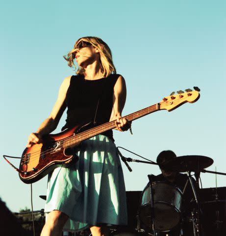 <p>Piper Ferguson/Insight/Weldon Owen</p> Kim Gordon, 1999