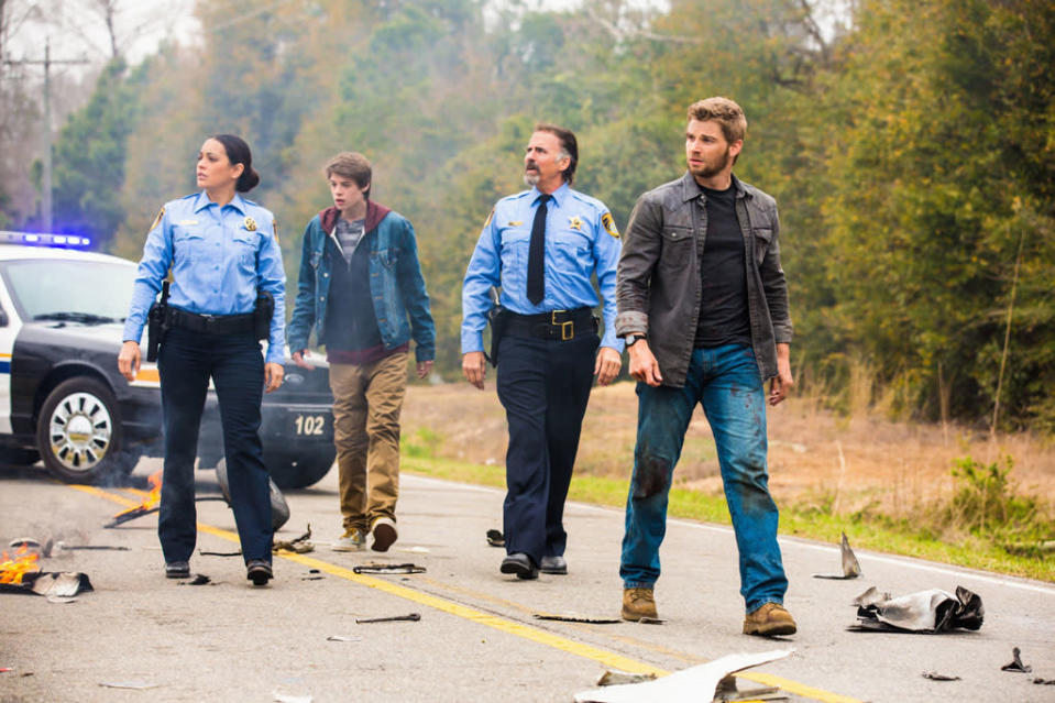 "Pilot" - Deputy Linda (Natalie Martinez, left), Joe (Colin Ford), Sheriff Perkins (Jeff Fahey) and Dale "Barbie" Barbara (Mike Vogel) and the residents of Chester's Mill find themselves suddenly and inexplicably sealed off from the rest of the world by a massive transparent dome, on "Under the Dome."