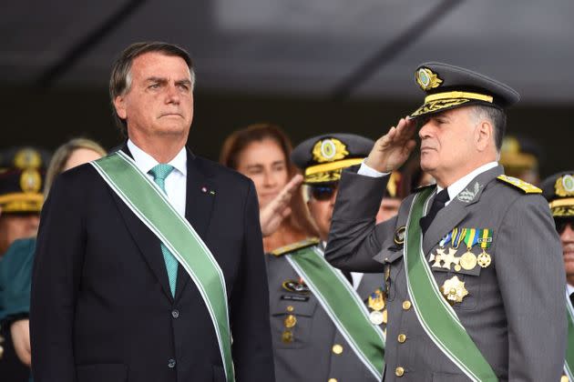Brazil's far-right president, Jair Bolsonaro, is actively trying to garner support from the country's armed forces ahead of October's election, deepening fears that he is planning to use the military to remain in power. (Photo: EVARISTO SA via Getty Images)