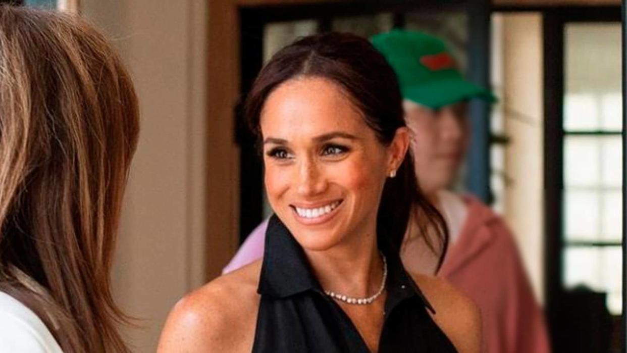 Meghan Markle en la inauguración de la librería Godmothers en Montecito