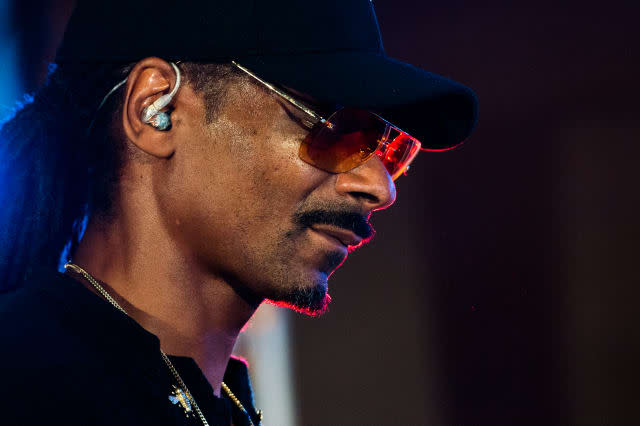 Snoop Dogg Surprise Performance