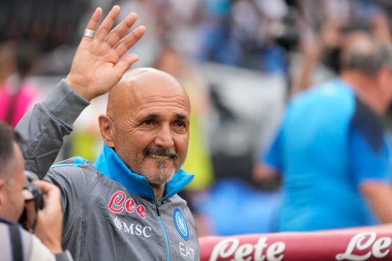 El técnico Luciano Spalletti, hoy en el seleccionado italiano, es otro de los nominados para quedarse con el premio The Best al mejor entrenador