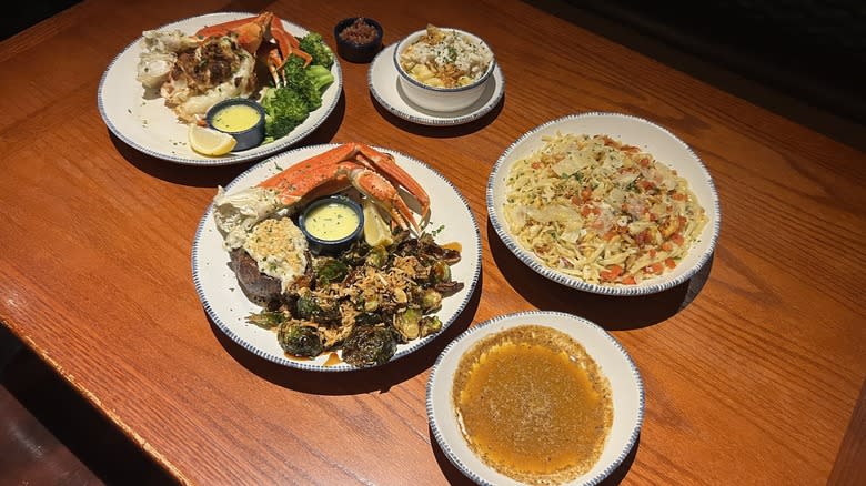 Red Lobster's new Crabfest items