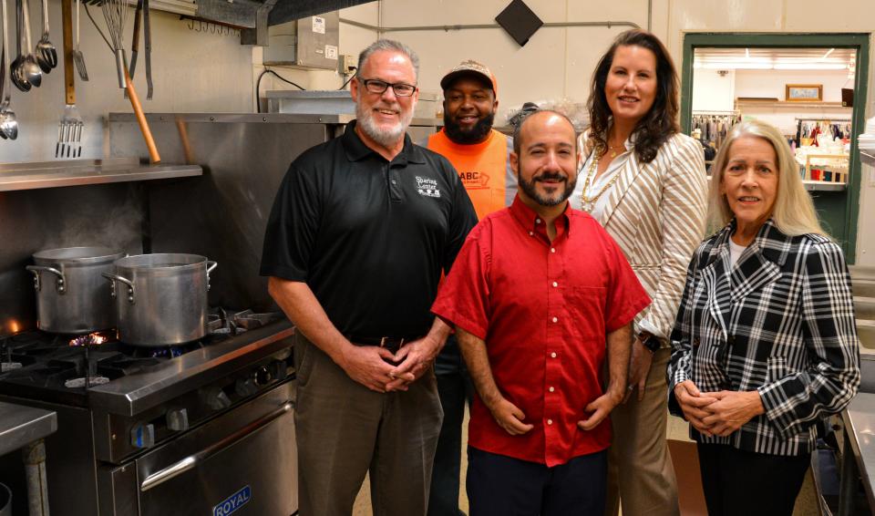 A few years ago, John Anderson asked LEAD Brevard to be part of continuing a holiday mission he championed at the Central Brevard Sharing Center in Cocoa. Though Anderson died in 2020, his devotion to those less fortunate in Brevard County lives on this and every Thanksgiving with the help of LEAD Brevard graduates including Dave Brubaker (the president and CEO of the Sharing Center), Vinnie Taranto, Alex Goins, Robyn Hattaway and Kristin Bakke.