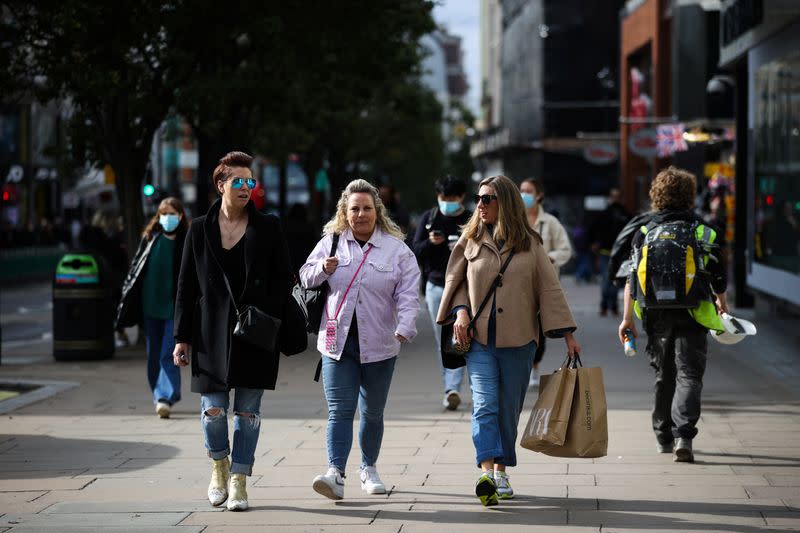 FILE PHOTO: Outbreak of the coronavirus disease (COVID-19) in London