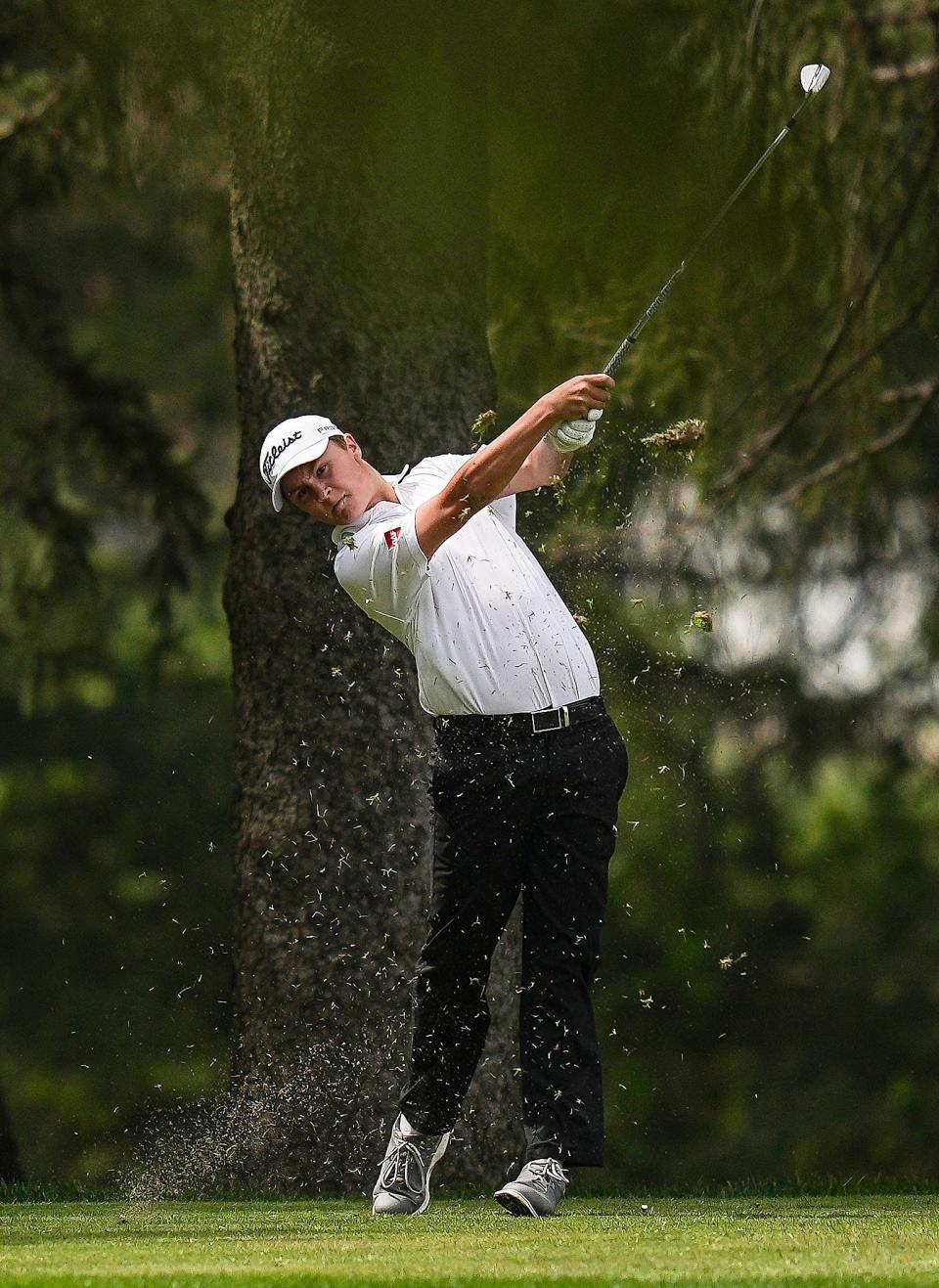 Westfield's Jake Cesare competes in the Ulen Invitational on Saturday, April 29, 2023 at Ulen Country Club in Lebanon. 