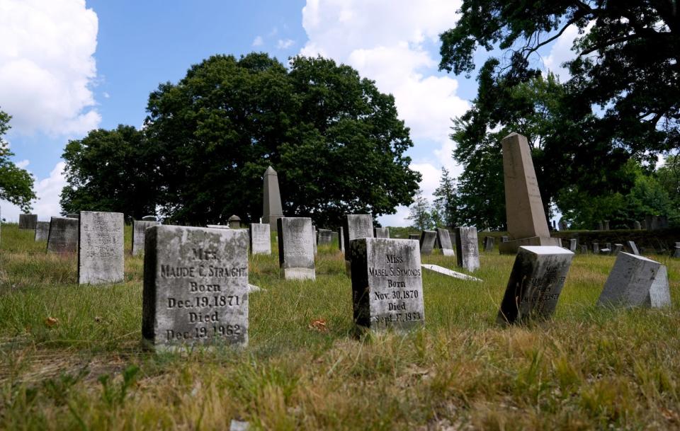 North Burial Ground, opened in 1700, is the resting place for more than 40,000 Rhode Islanders from all walks of life.