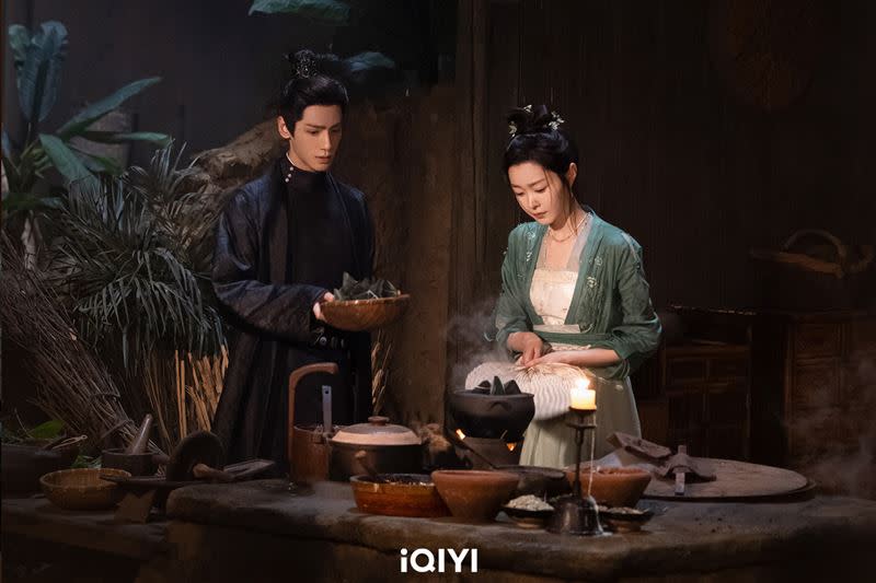 羅雲熙（左）、宋軼主演的《顏心記》受到粉絲期待。（圖／iQIYI國際站提供）