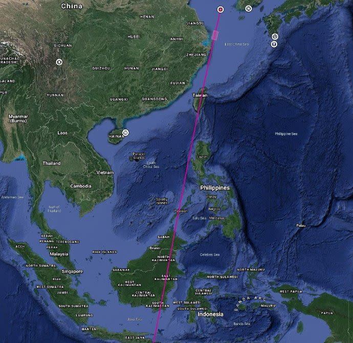 從China航天14日晚間公佈的軌跡圖中，確實會經過台灣上空。（圖／翻攝自China航天微博）