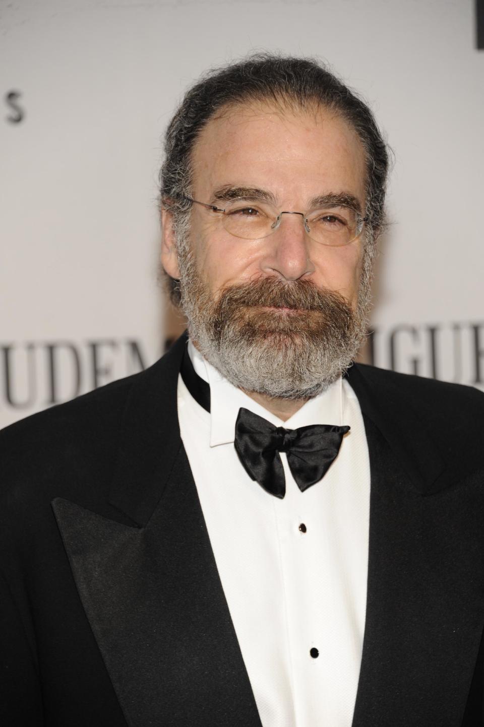 Mandy Patinkin arrives at the 66th Annual Tony Awards on Sunday June 10, 2012, in New York. (Photo by Evan Agostini /Invision/AP)