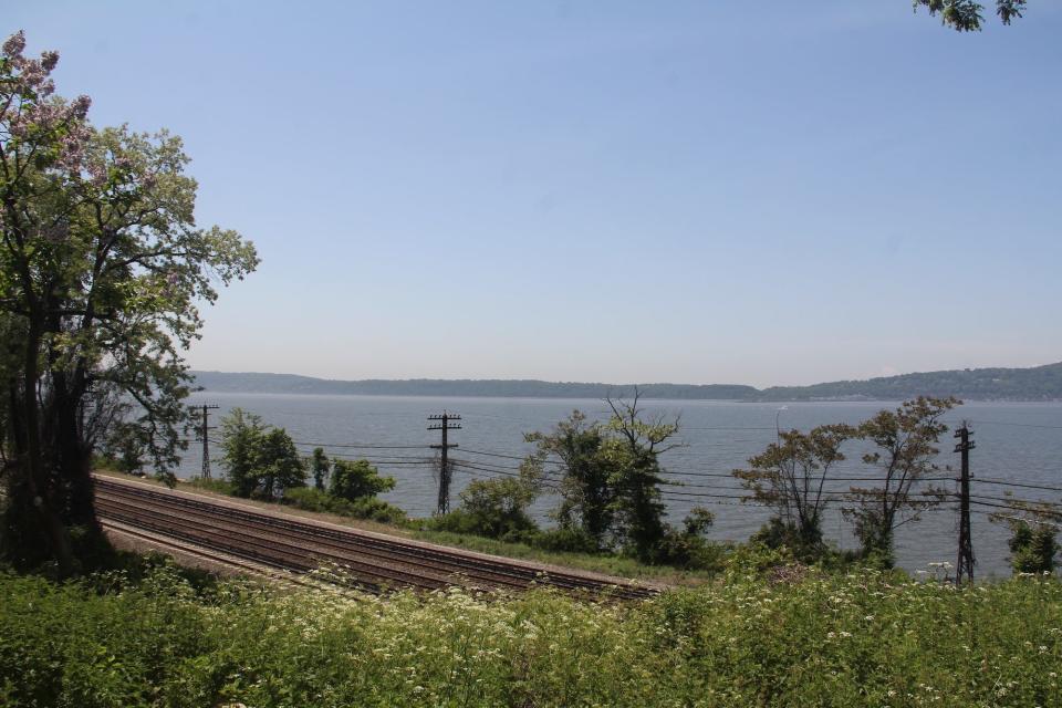 Railroad tracks on the Hudson River near Lyndhurst Mansion.