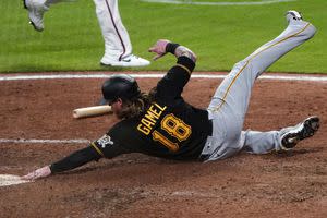 Ke'Bryan Hayes' RBI single, 07/13/2022