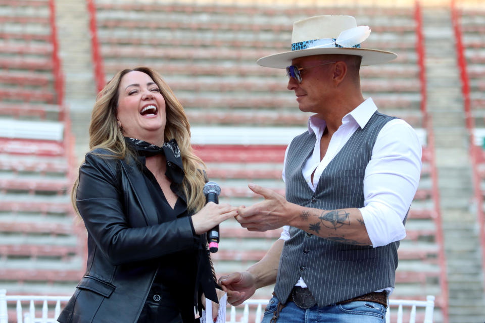 Andrea Legarreta y Erik Rubín. (Photo by Adrián Monroy/Medios y Media/Getty Images)