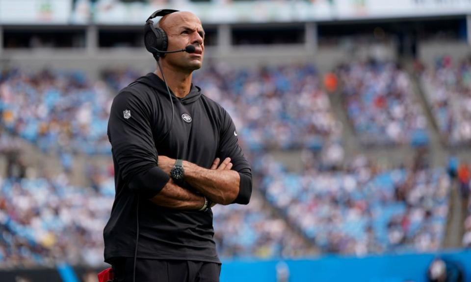 Robert Saleh is under immense pressure to win with the Jets