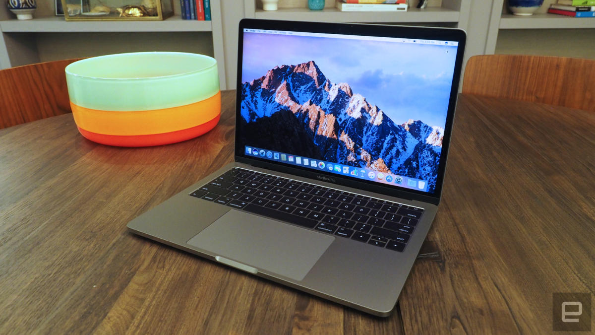 Apple No Longer Sells a MacBook Pro Without a Touch Bar - MacRumors