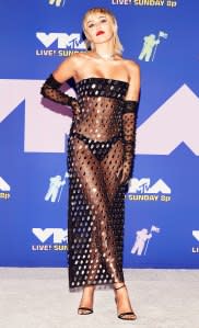 Top 5 Best Dressed Stars at the VMAs — Watch!