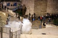 Jerusalem violence during Ramadan pierces Israeli-Palestinian calm