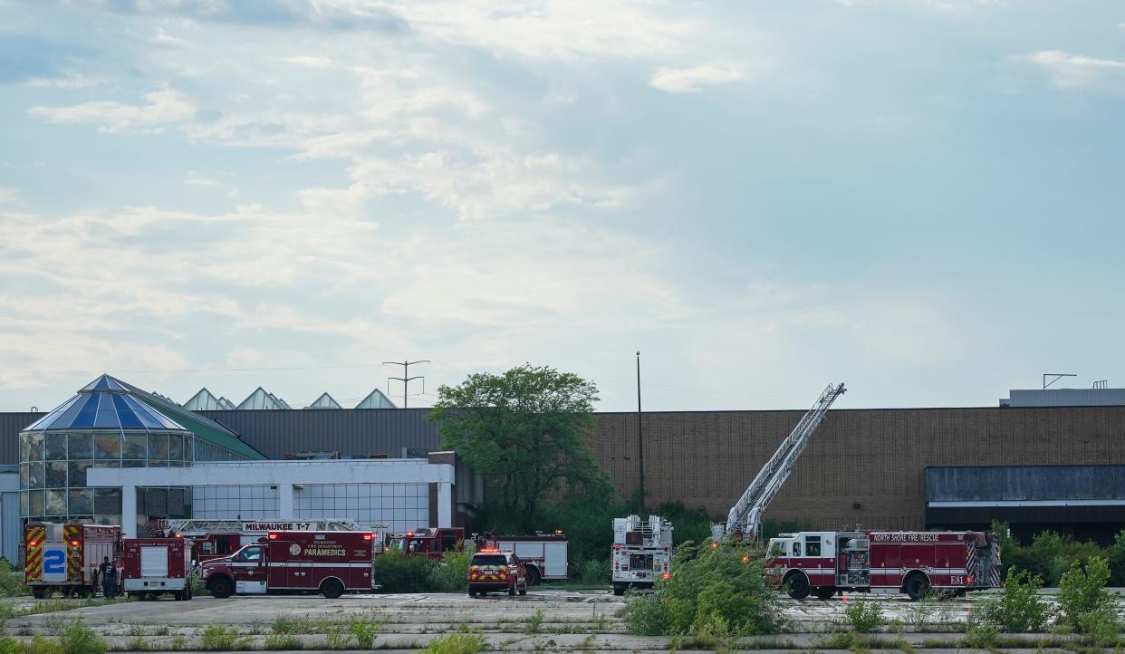 Milwaukee Fire Department responds to a fire Tuesday, July 19, 2022, at the former Northridge Mall. Ebony Cox / Milwaukee Journal Sentinel
