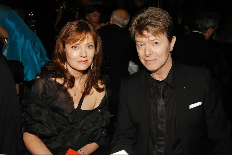 Susan Sarandon compartió que se reconectó con su exnovio David Bowie, poco antes de su muerte en 2016