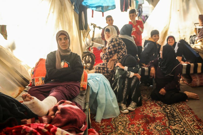 Thousands of displaced Palestinians, due to Israeli attacks, take refuge in European Hospital, in Khan Yunis, Gaza as the attacks continue on Gaza Strip on December 31, 2023. Photo by Ismael Mohamad/UPI