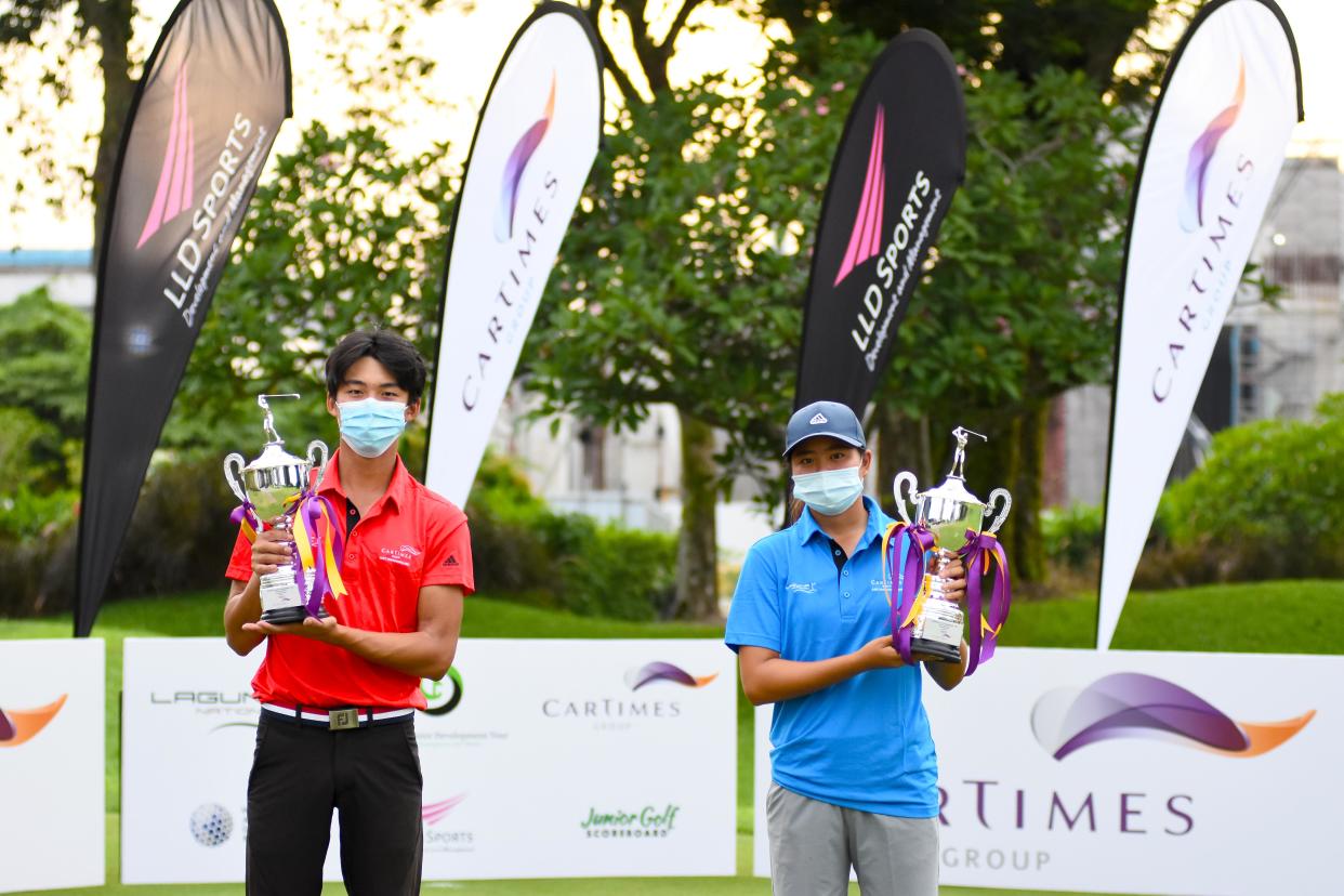 The top winners of the Singapore Junior Development Tour Championship: Sean Lee (left) and Shannon Tan. (PHOTO: SJDT)