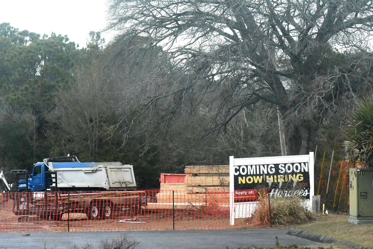 Construction of a Hardee's is underway Jan. 13, 2023 in Holden Beach, N.C. at the corner of Ocean View Ave. and Holden Beach Road across from the Food Lion and Walgreens.  KEN BLEVINS/STARNEWS