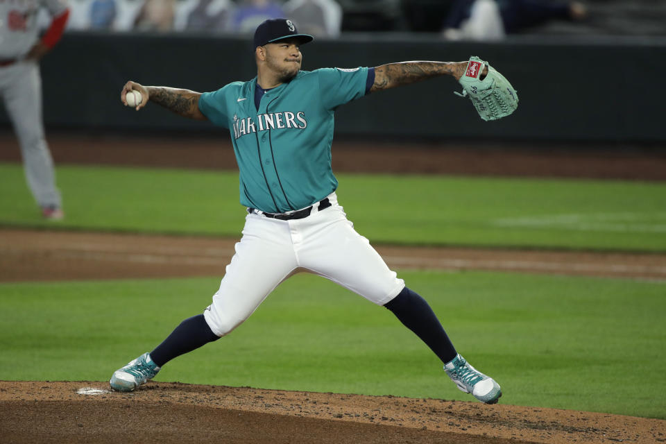 Seattle Mariners starting pitcher Taijuan Walker throws during the fourth inning of a baseball game against the Los Angeles Angels, Thursday, Aug. 6, 2020, in Seattle. (AP Photo/Ted S. Warren)