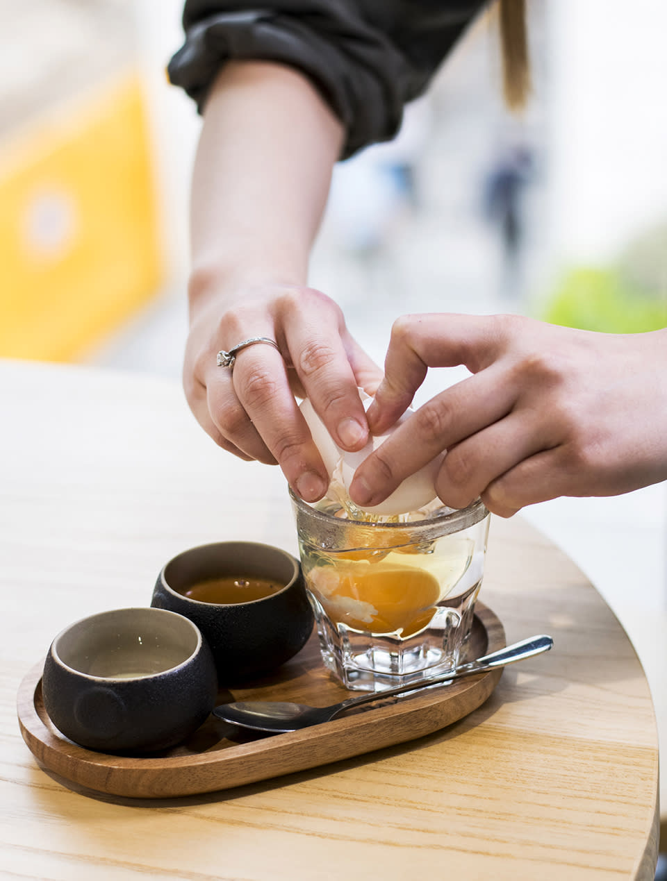 啟德美食│90後女生開「好日咖啡店」 粗粒花生醬+半溶芝士手打牛肉漢堡