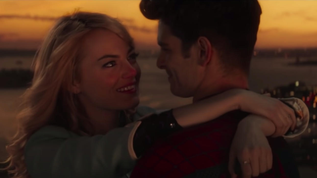  Emma Stone and Andrew Garfield in The Amazing Spider-Man 2. 