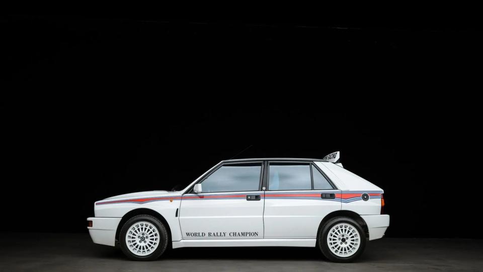 1992 lancia delta integrale martini 6 evoluzione profile