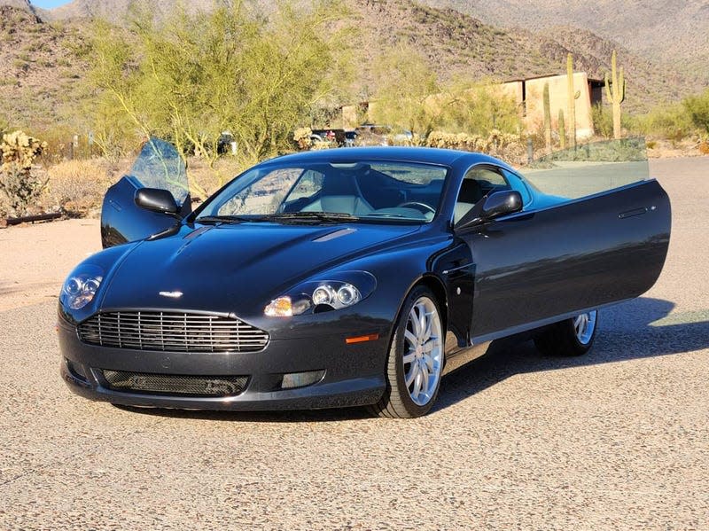 Photo: <a class="link " href="https://phoenix.craigslist.org/nph/cto/d/scottsdale-2006-aston-martin-db9/7733274944.html" rel="nofollow noopener" target="_blank" data-ylk="slk:Craigslist;elm:context_link;itc:0;sec:content-canvas">Craigslist</a>