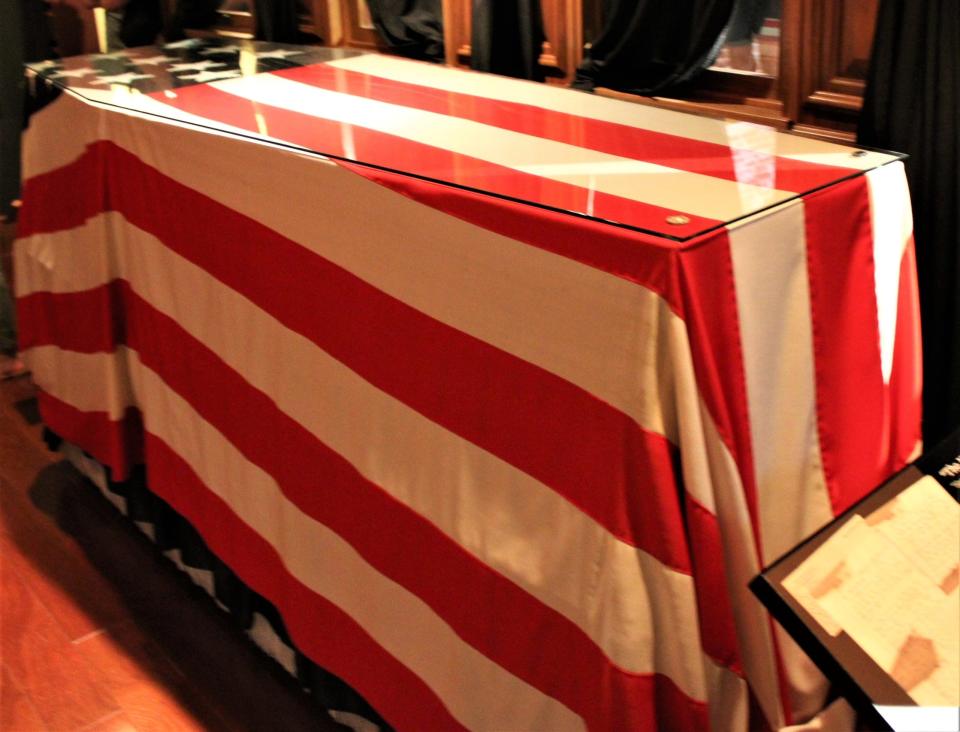 A recreation of Lincoln's coffin making its way back home.