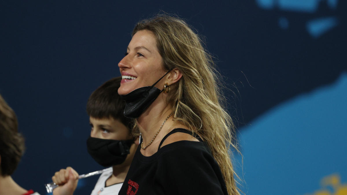 Gisele Bündchen Is Speaking Out About Her Divorce From Tom Brady & It  Wasn't Over Football - Narcity