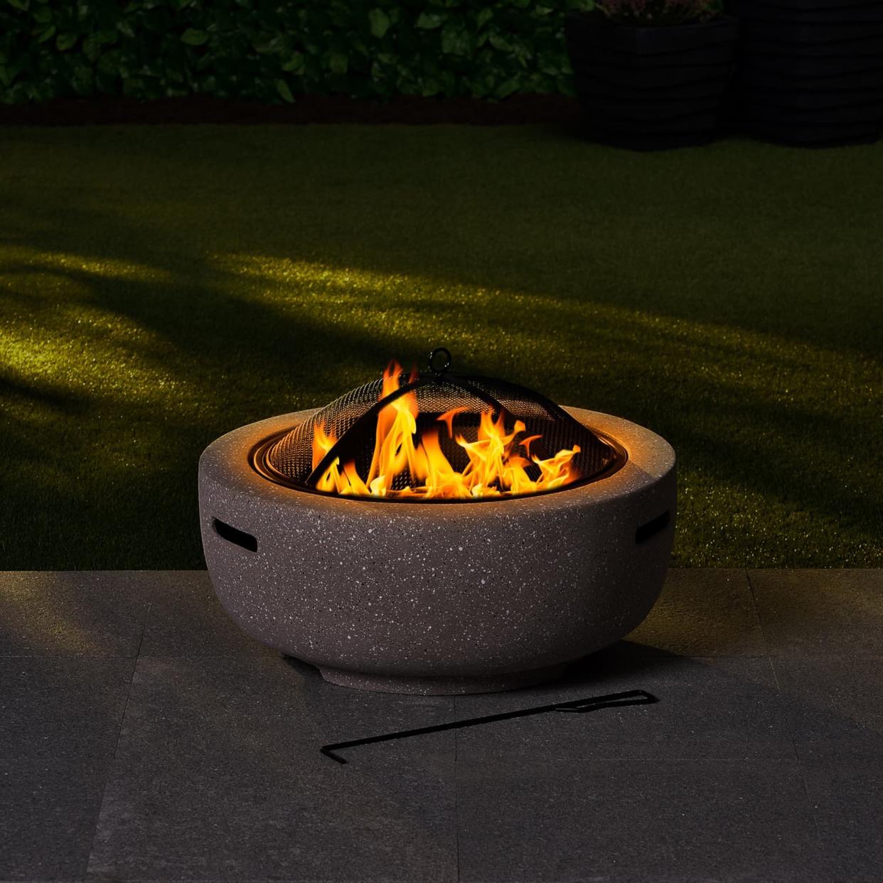  B&M Vermont fire pit. 