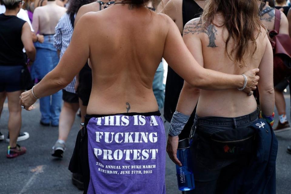 photo gallery Dyke Marches Dykes on Bikes worldwide through history