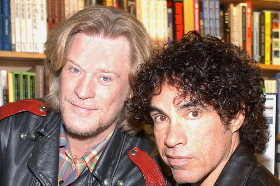 Daryl Hall (left) and John Oates in 2003 (Getty Images)
